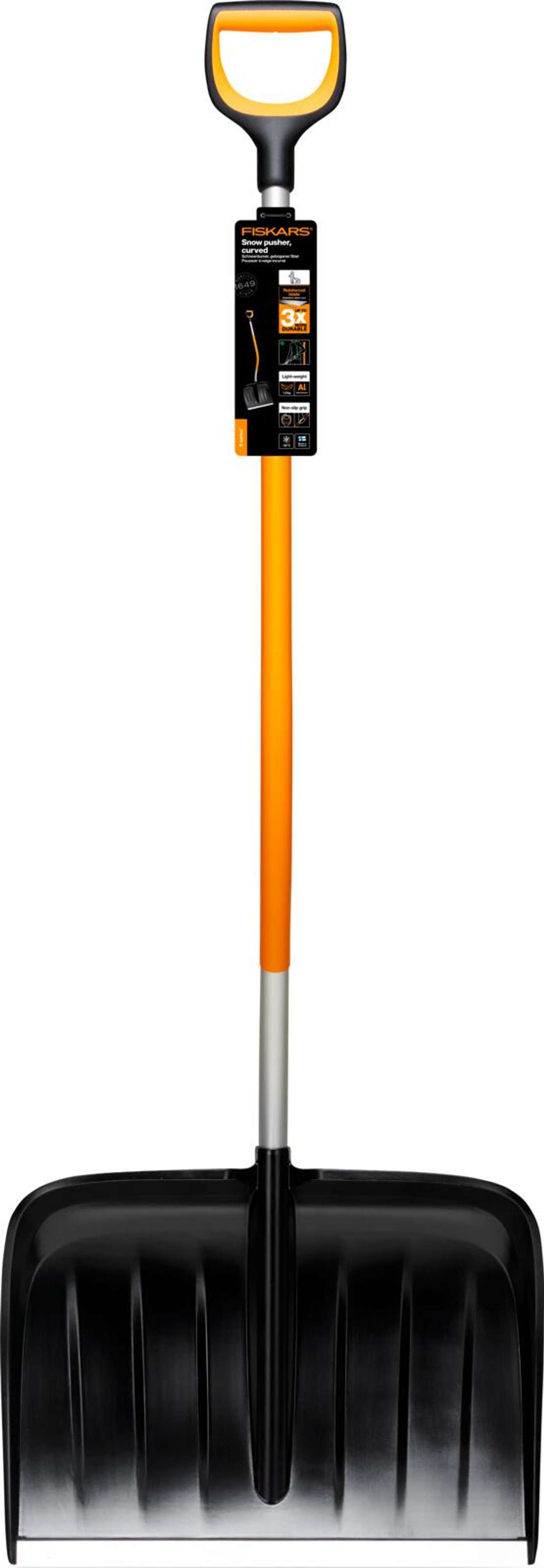 Снегоочиститель Fiskars X-Series изогнутый (цвет черный)