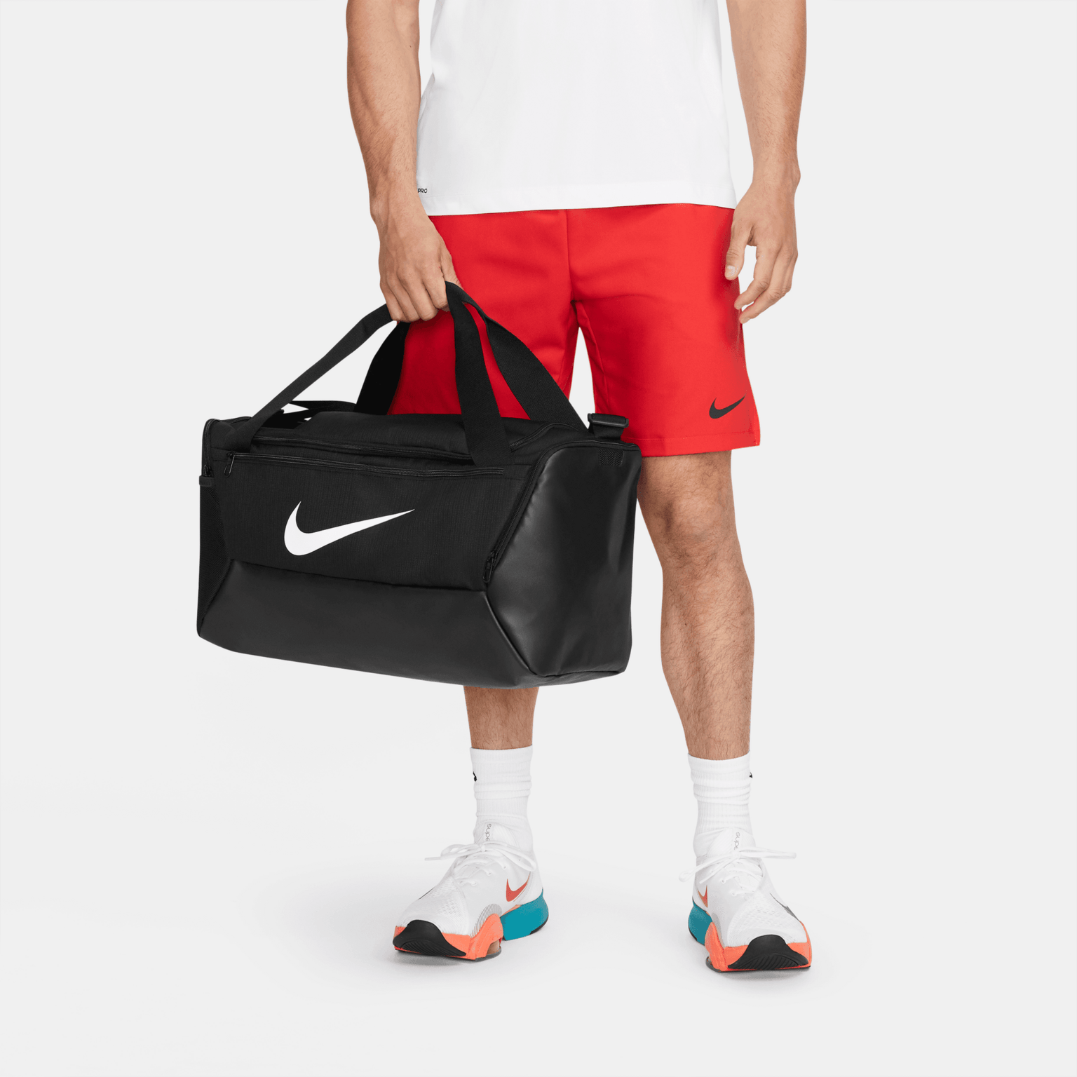 Nike Brasilia Small Duffel Bag, тренировочная сумка